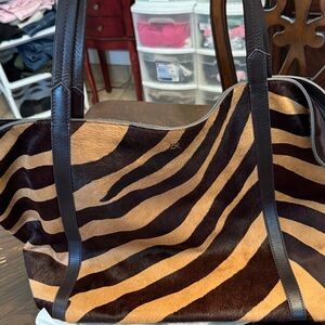 Banana Republic beautiful xl bag